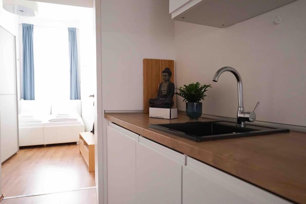 Modern Living In City Center - Fully Equipped เวียนนา ภายนอก รูปภาพ