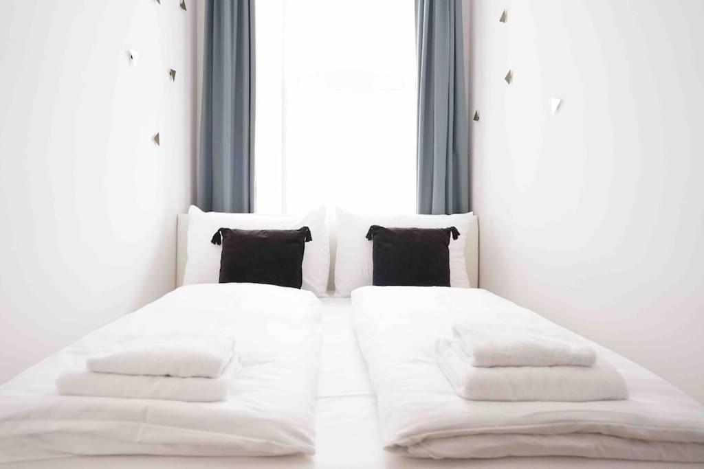 Modern Living In City Center - Fully Equipped เวียนนา ภายนอก รูปภาพ